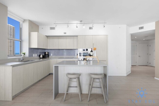 4112 Jimmy Buffett Mem Hwy unit ID1227203P, Hollywood, FL 33019 - photo 6