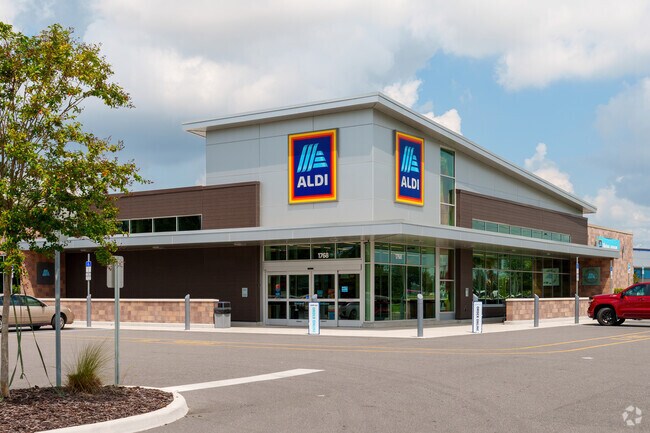 Aldi is a popular store for necessities among West Colonial residents.