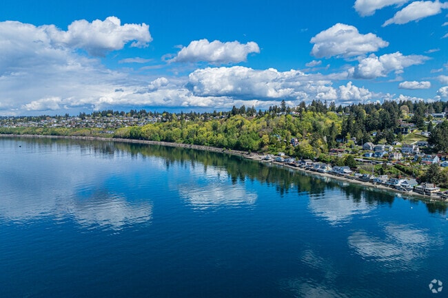 University Place blends Puget Sound views with quick access to Tacoma.