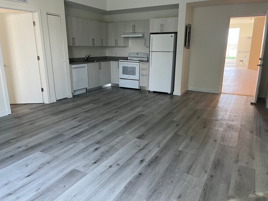 26720 Old Dixie Hwy unit 203, Homestead, FL 33032 - photo 1