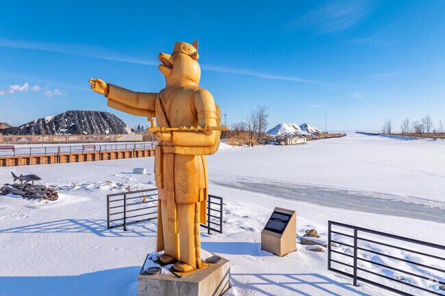 Marinette's Menekaunee harbor's famous bear statue is a tribute to the Menominee tribe's origin story.