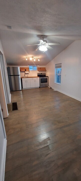 625 Columbus Ave Unit 625-2, Grand Haven, MI 49417