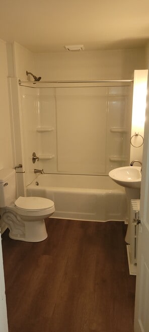 1044 Memorial Ave unit 1044 Memorial, Williamsport, PA 17701 - photo 1