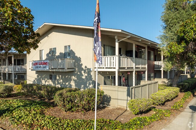 Baywood Apartments, Hayward, CA 94544 - photo 5