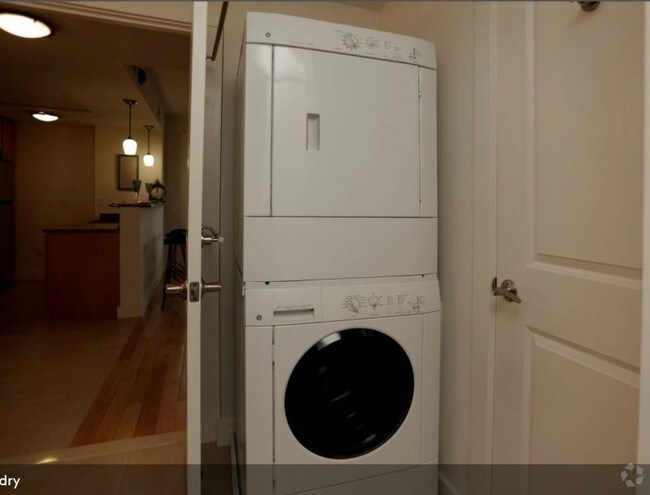 87 New St unit 412, Cambridge, MA 02138 - photo 6