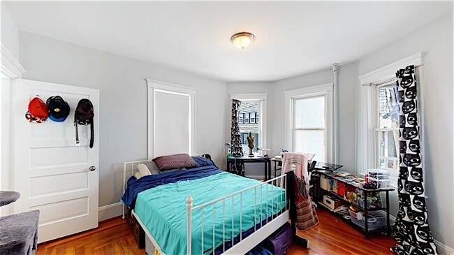 6 Hinckley St unit 1, Somerville, MA 02145 - photo 6