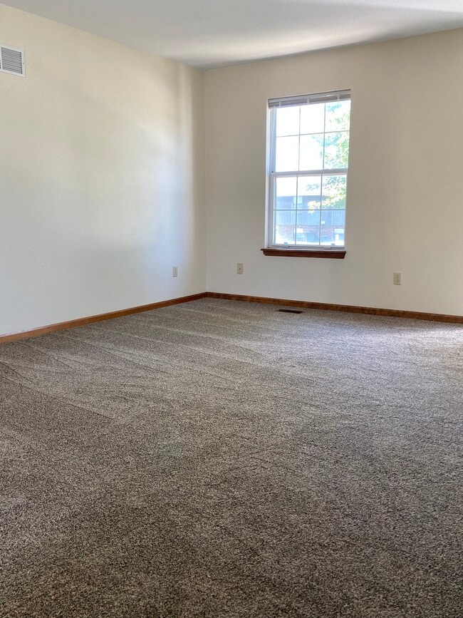 8208 Spring Valley Rd unit 8210, Belton, MO 64012 - photo 5