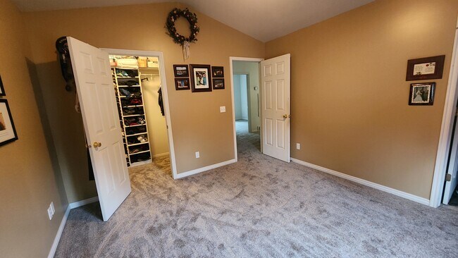 883 W 2100 S, Woods Cross, UT 84087 - photo 5