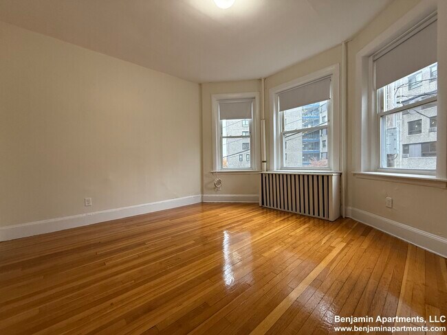 93 Lancaster Terrace unit 103, Brookline, MA 02446 - photo 7