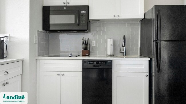 305 Dr M L K Jr St S unit 839, Saint Petersburg, FL 33705 - photo 7