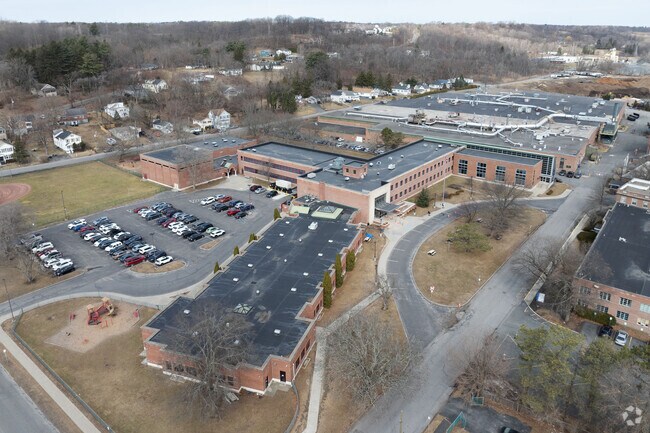 Watervliet Elementary School has a C on Niche with roughly 661 students.