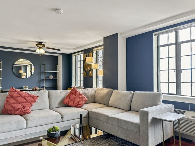 1141 N 4th St unit ID1055792P, Philadelphia, PA 19123 - photo 2