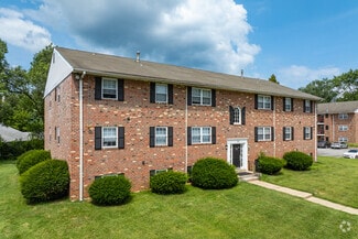 2700 Boulevard Rd, Elsmere, DE 19805
