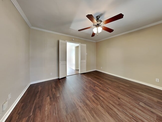 614 Maydelle Ln, Garland, TX 75042 - photo 3