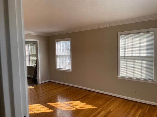 2913 Abigail Dr unit 1, Louisville, KY 40205 - photo 3