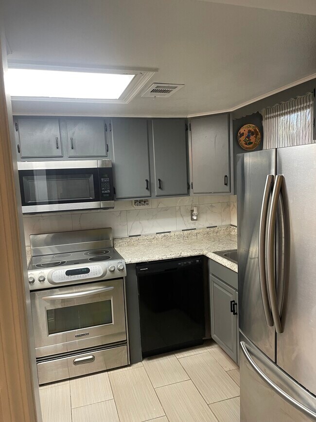 609 Trinidad Ct, Winter Park, FL 32792 - photo 7