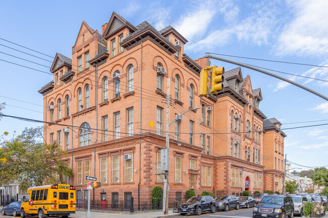 PS 108 is ranked #1506 out of 4093 schools.