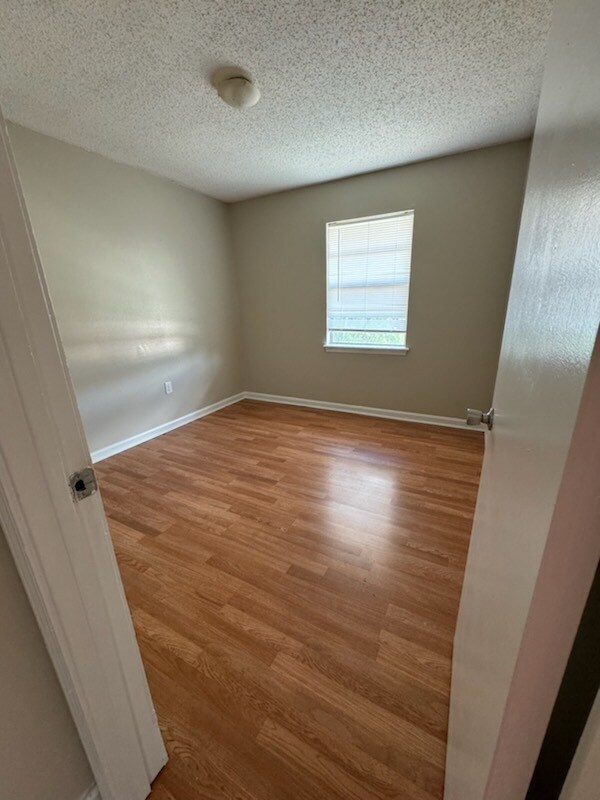 5071 Baker Blvd unit D, Baker, LA 70714 - photo 2
