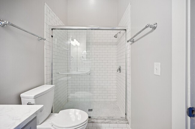 641 N High St, Columbus, OH 43215 - photo 7