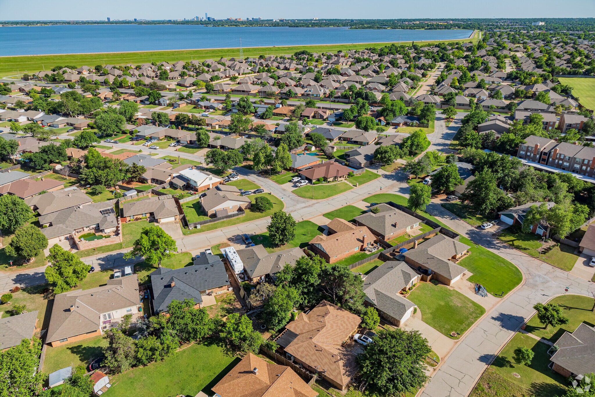 Bluff Creek sits by Lake Hefner, allowing residents to enjoy their lives easily.
