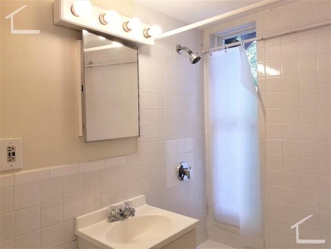 36 Pratt St unit 2, Allston, MA 02134 - photo 7