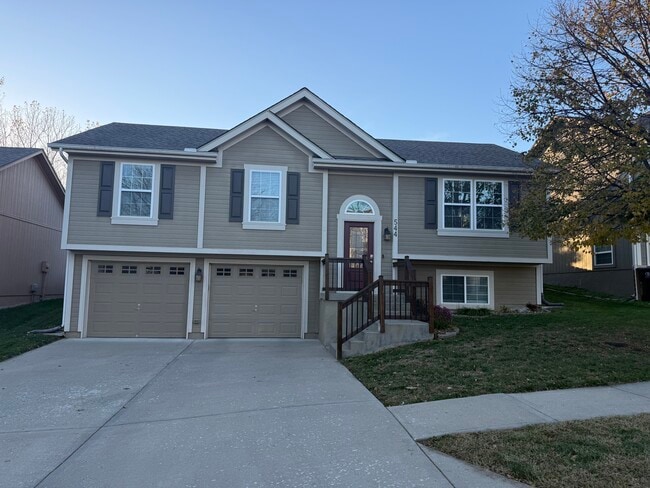 544 N Old Mill Rd, Independence, MO 64056 - photo 4