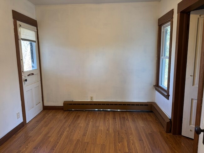 10 E Nelson St, Deerfield, WI 53531 - photo 6