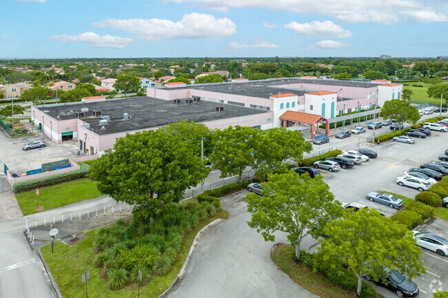 Overview of Coral Cove Elementary School in Miramar.