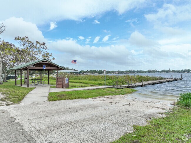 Lake Clay Drive is full of waterfront homes and boat access in Sylvan Shores.