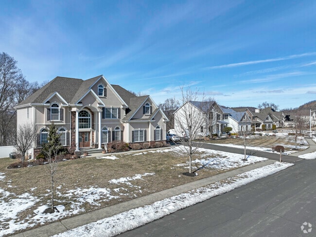 The Congers community is a picturesque community with all the amenities a city can have.