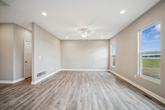 1865 Longhill Dr unit 36483196, Delaware, OH 43015 - photo 7