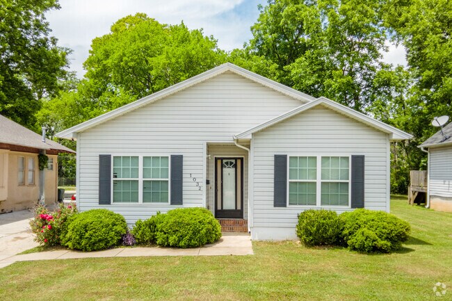 Craftsman homes are one of the home styles found in Rising West Princeton.