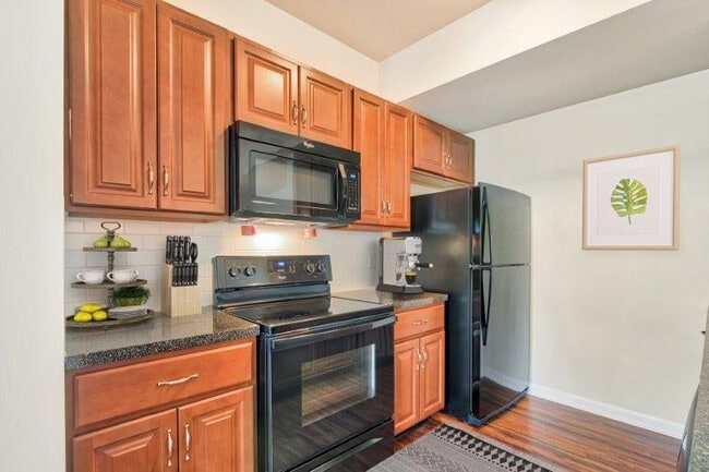 The Village of Laurel Ridge and The Encore Apartments and Townhomes, Harrisburg, PA 17112 - photo 3