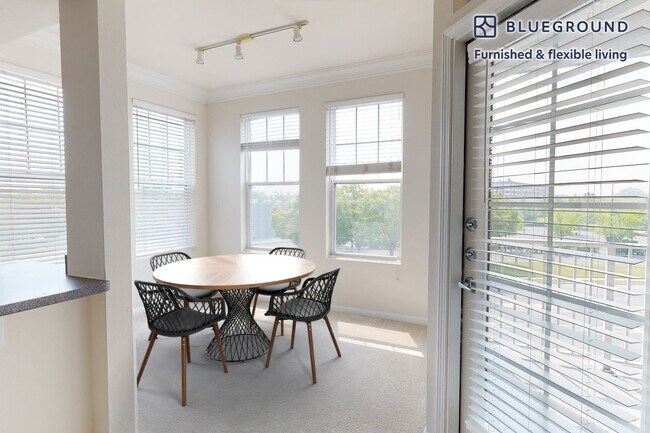 1299 Corporate Dr unit FL2-ID2144A, Westbury, NY 11590 - photo 6