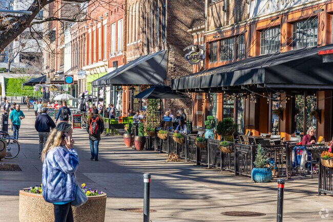 Residents of Sequoyah Hills can enjoy a day in downtown Knoxville.