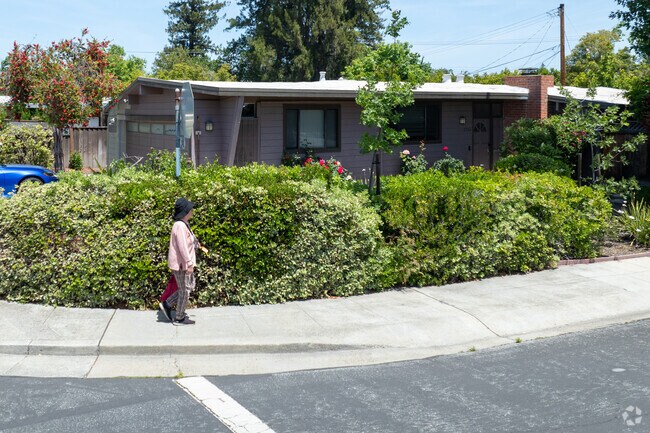Known for its calm streets, Fairmeadow supports an active lifestyle with walkable residential loops.