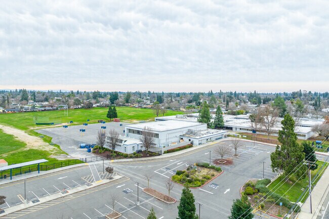 Local students can attend Will Rogers Middle School.