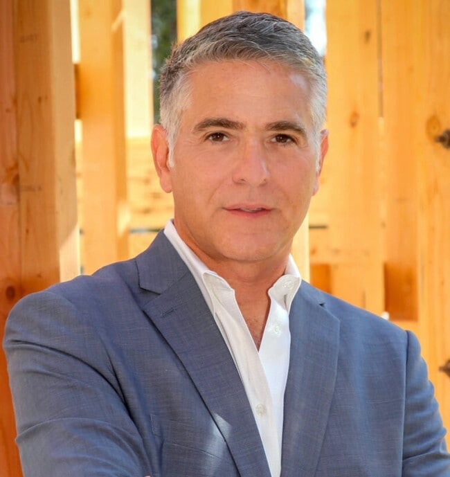 Adam Pergament Real Estate Agent in Los Angeles, CA