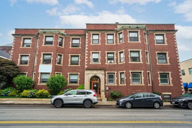 457 Centre St, Newton, MA 02458 - photo 7