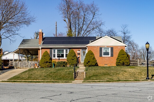 Discover charming rancher-style homes in Monocacy Village.