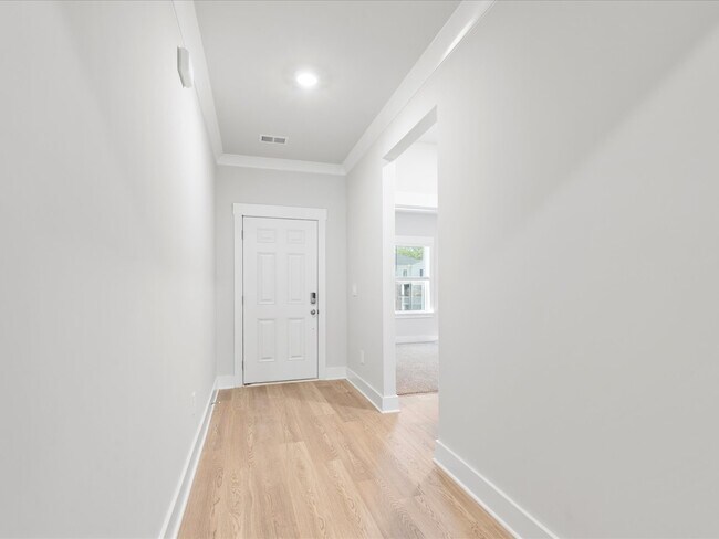 775 Burghley Cir, Greer, SC 29651 - photo 3