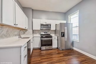 6649 S Greenwood Ave Unit 1, Chicago, IL 60637