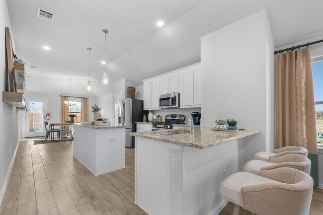 8024 Butterfield Dr unit 37163087, San Antonio, TX 78227 - photo 5