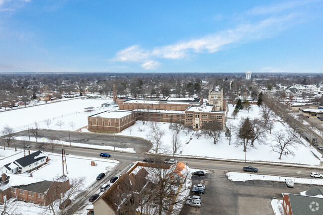 Woodrow Wilson Middle School serves over 700 students in central Terre Haute.