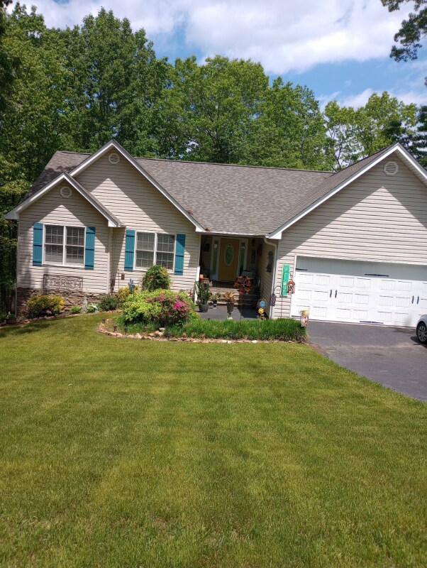 106 Brookwoods Ln, Dahlonega, GA 30533