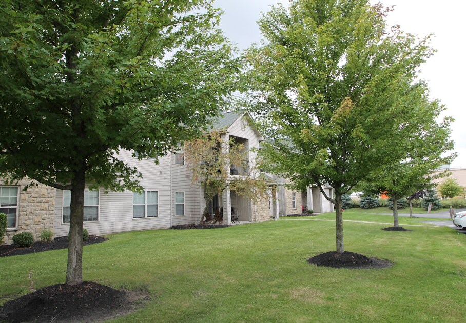 Coventry Apartments 4045 Coventry Green Cir, Williamsville, NY