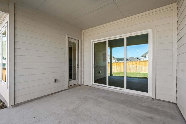 5783 Ryder Rd, New Braunfels, TX 78130 - photo 3