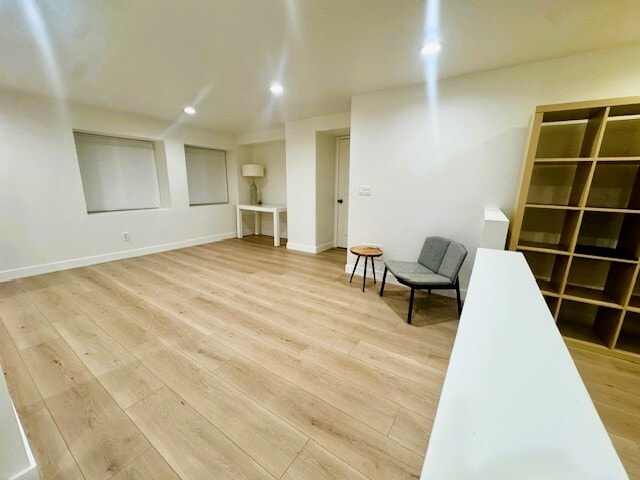 168 Westwood Dr unit Lower unit, San Francisco, CA 94112 - photo 4