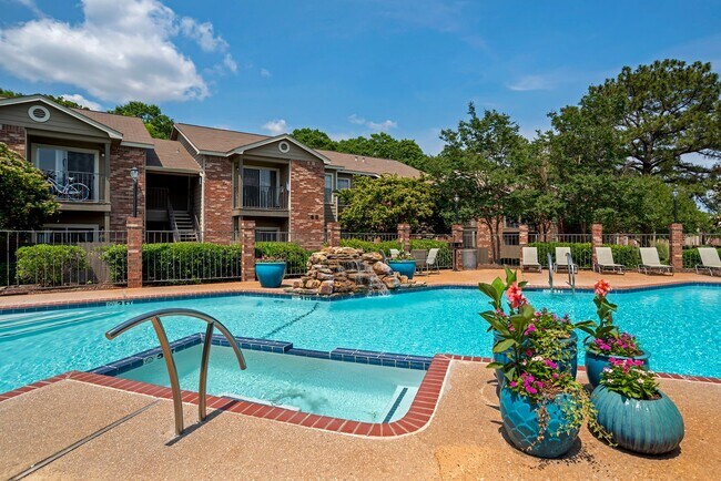 Pear Orchard Apartments, Ridgeland, MS 39157 - photo 2