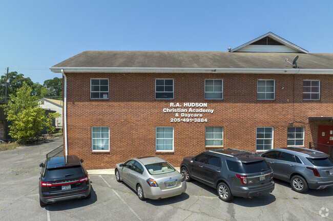 R.A Christian Academy in the Hueytown area offers a small faculty to student ratio.